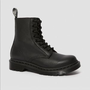 Dr Martens 1460 PASCAL WOMEN'S MONO LACE UP BOOTS